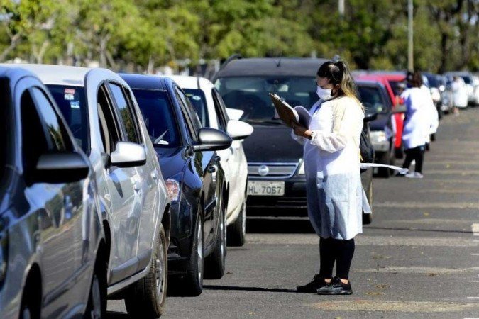 GDF decide que vacinação de 37 anos ou mais será organizada por região e idade