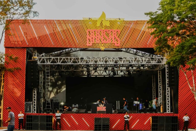 Brasas Festival acontece no domingo, 26 de maio, com a promessa de mais de 9 horas de churrasco e cerveja à vontade
