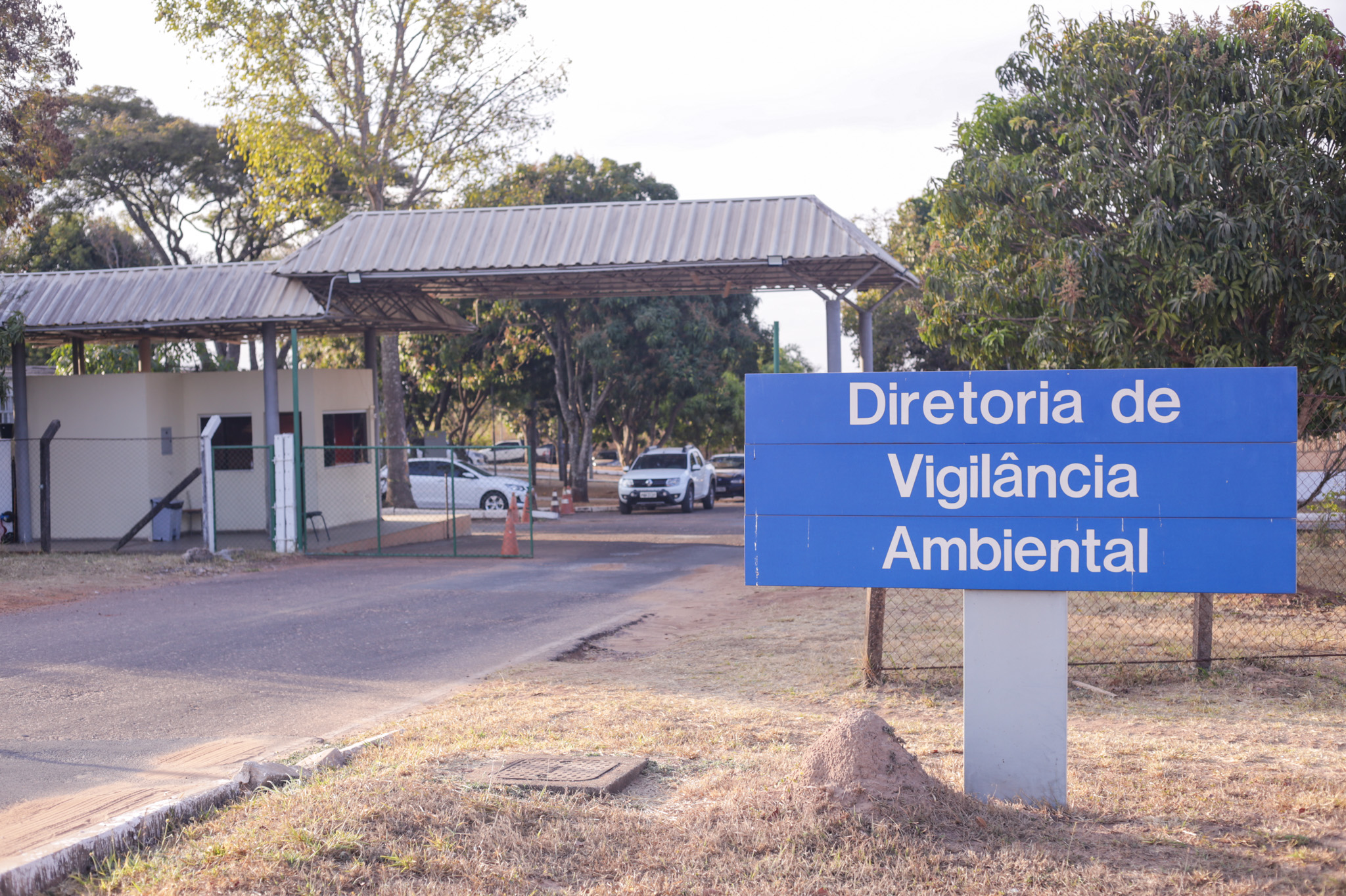 Unidade de atendimento de zoonoses do Distrito Federal é referência para cuidar de bichos com doenças que podem ser transmitidas aos humanos Unidade de atendimento de zoonoses do Distrito Federal é referência para cuidar de bichos com doenças que podem ser transmitidas aos humanos
