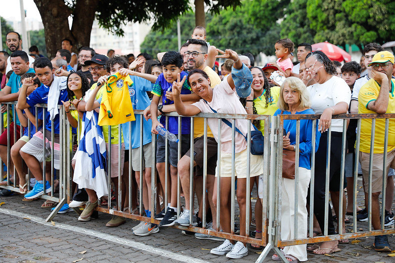 Jogo do Brasil e Colômbia terá transmissão gratuita e shows na Praça da Bíblia em Ceilândia Jogo do Brasil e Colômbia terá transmissão gratuita e shows na Praça da Bíblia em Ceilândia
