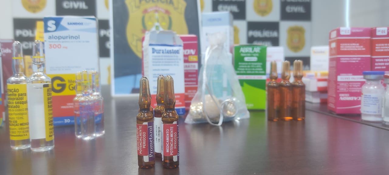 Enfermeiro é preso suspeito de dopar pacientes e roubar pertences em hospitais do DF Enfermeiro é preso suspeito de dopar pacientes e roubar pertences em hospitais do DF