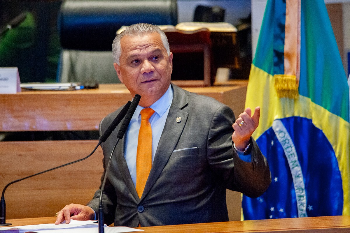 Justiça do DF condena deputado Daniel de Castro por vídeo com ofensas sobre aula de cultura afro Justiça do DF condena deputado Daniel de Castro por vídeo com ofensas sobre aula de cultura afro