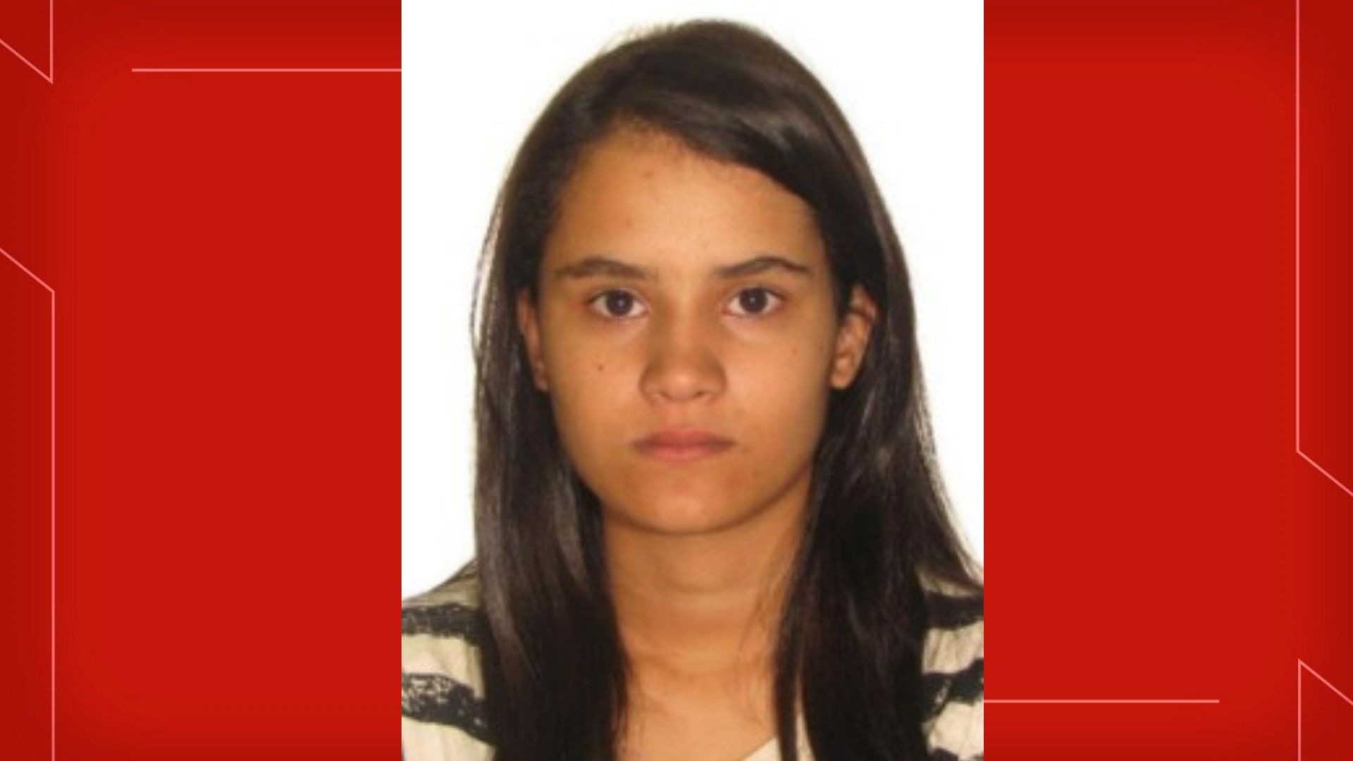 Mulher é presa após golpes contra pessoas com deficiência e contra a própria avó de 85 anos Mulher é presa após golpes contra pessoas com deficiência e contra a própria avó de 85 anos