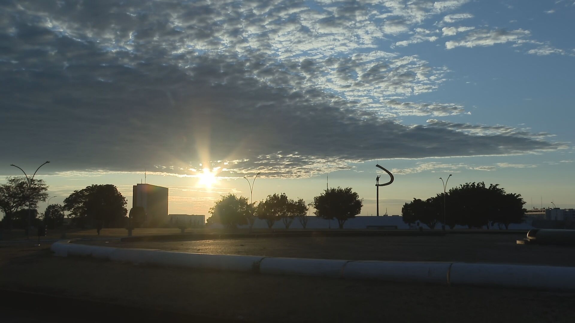 Fim da chuva? Restante da semana deve ser de sol e calor no DF, diz Inmet Fim da chuva? Restante da semana deve ser de sol e calor no DF, diz Inmet