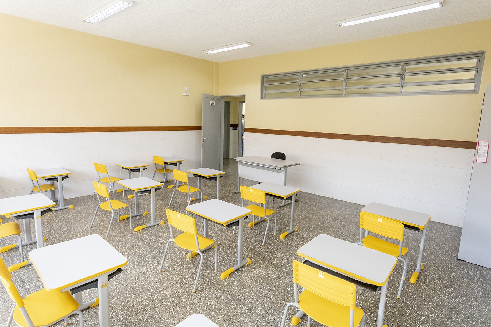 DF não tem política unificada para câmeras em salas de aula e nem dados sobre violência nas escolas